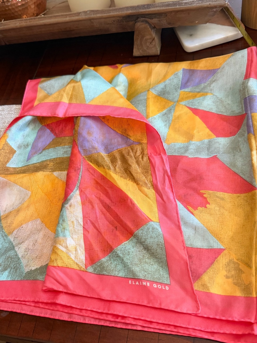 Elaine Gold coral geometric scarve green